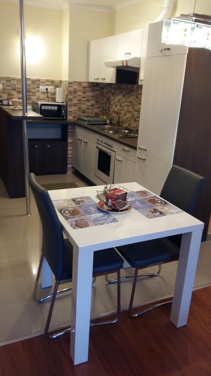 Isabell Apartments Gyor Győr Exterior foto
